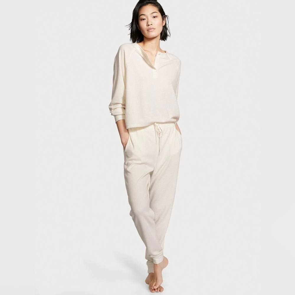 Victoria’s Secret Glow Waffle Henley Jogger Set- Small Long
